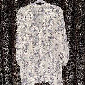 LC Lauren Conrad Lavender and White Floral Blouse